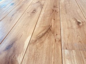 Adhesive-free magnetic wood flooring IOBAC